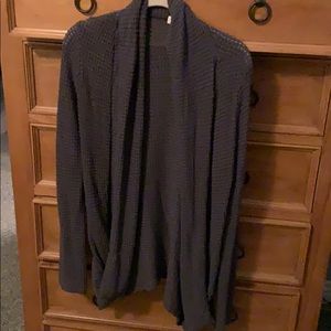 Long sleeve grey cardigan